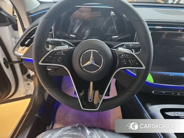 Mercedes-Benz E-Class W214 2024 Белый из Кореи, фото 3