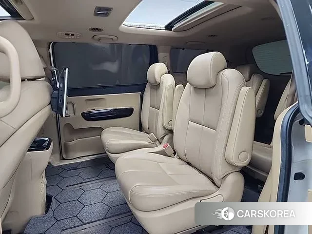 Kia The New Carnival 2019 Белый из Кореи, фото 3