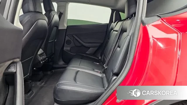 Tesla Model Y 2021 Красный из Кореи, фото 3