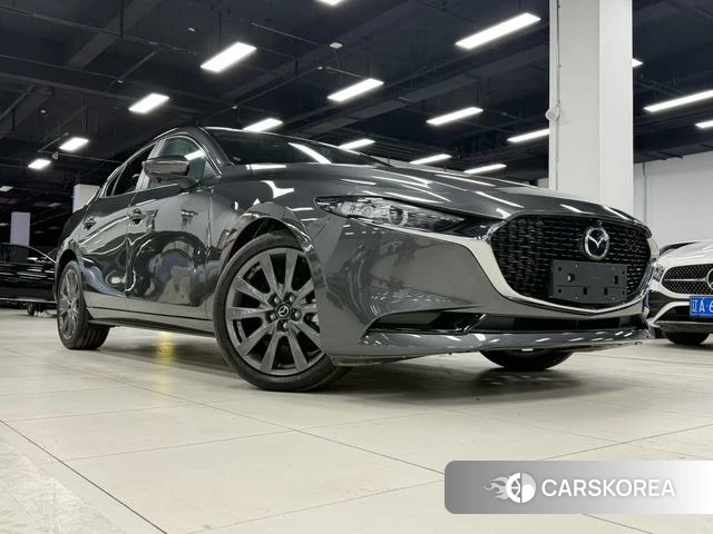 Mazda 3 Angkesaila 2022 Темно-серый из Китая, фото 3