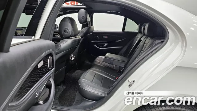 Mercedes-Benz E-Class W213 2021 Белый из Кореи, фото 3