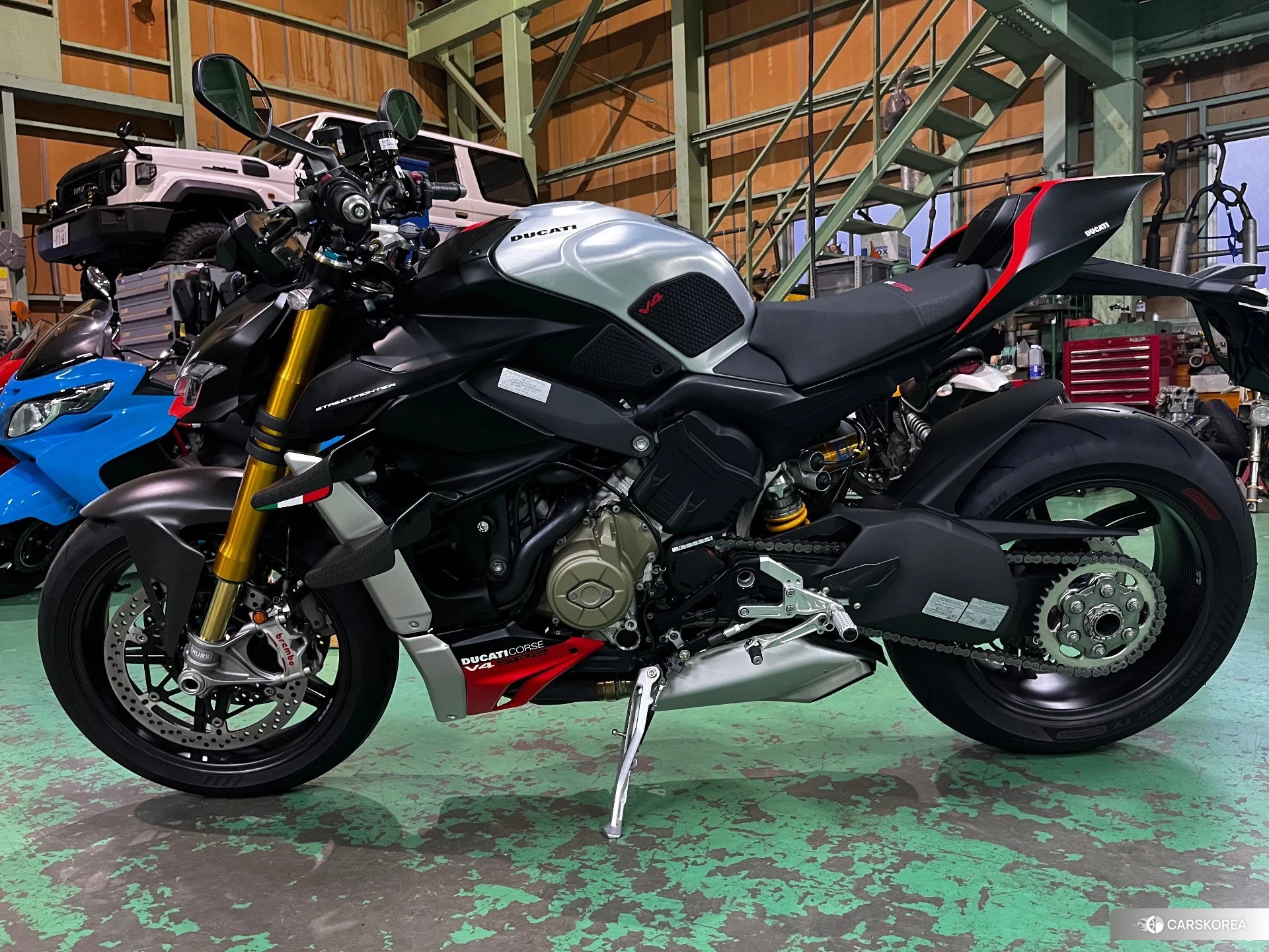 Ducati STREETFIGHTER V4 SP2 2023 из Японии, фото 4