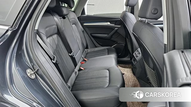 Audi Q5 (FY) 2021 Серый из Кореи, фото 3