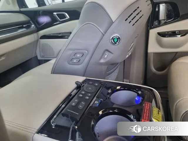 Kia Carnival 4th generation 2022 Черный из Кореи, фото 3