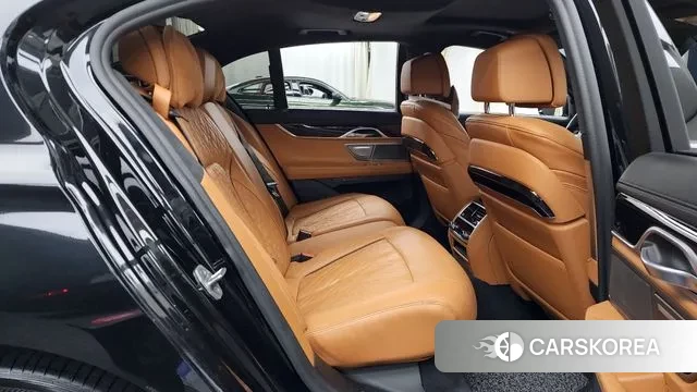 BMW 7 Series (G11) 2021 Черный из Кореи, фото 3