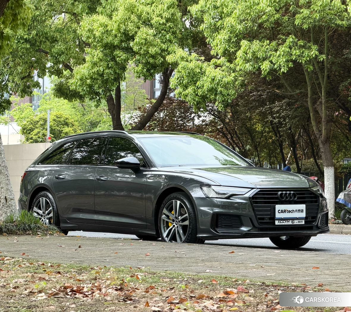 Audi A6 (import) 2020 Темно-серый из Китая, фото 3