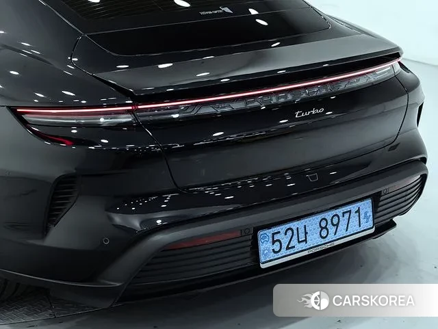 Porsche Taycan 2025 Черный из Кореи, фото 3