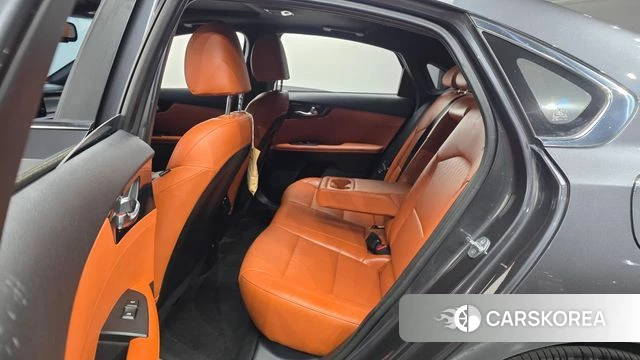 Kia The New K3 2nd generation 2022 Серый из Кореи, фото 3