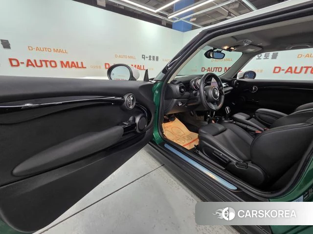 Mini Cooper 2021 Темно-зеленый из Кореи, фото 3