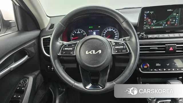 Kia Seltos 2021 Белый из Кореи, фото 3
