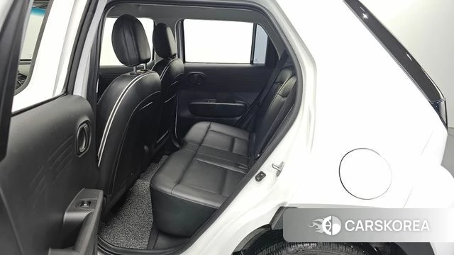 Hyundai Casper 2023 Белый из Кореи, фото 3