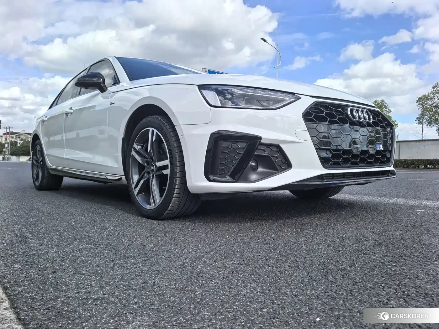 Audi A4L 2022 Белый из Китая, фото 3