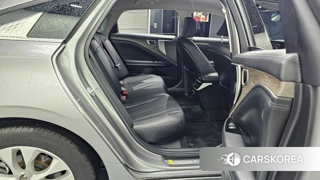 Kia K8 2023 Серебристо-серый из Кореи, фото 3