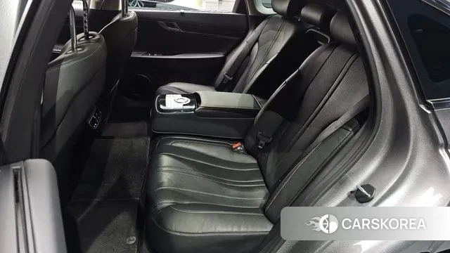 Genesis G80 (RG3) 2021 Серебристо-серый из Кореи, фото 3