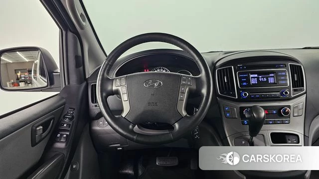 Hyundai The New Grand Starex 2019 Белый из Кореи, фото 3