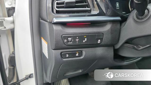 Kia Niro Plus 2022 Белый из Кореи, фото 3