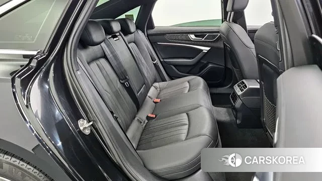 Audi A6 (C8) 2021 Черный из Кореи, фото 3