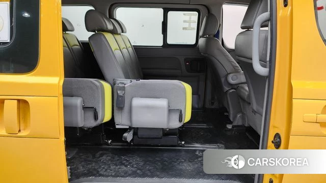 Hyundai The New Grand Starex 2018 Желтый из Кореи, фото 3