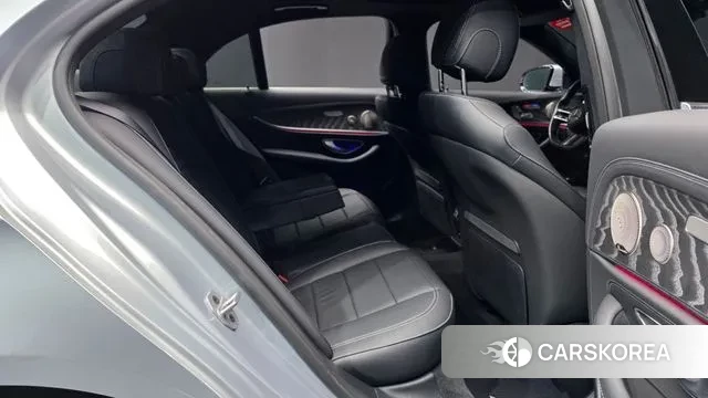 Mercedes-Benz E-Class W213 2022 Серебряный из Кореи, фото 3