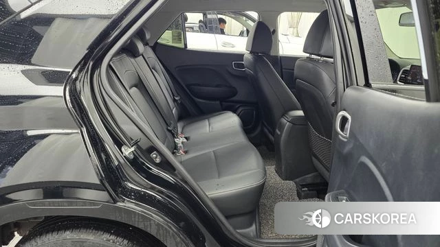Hyundai Venue 2022 Черный из Кореи, фото 3