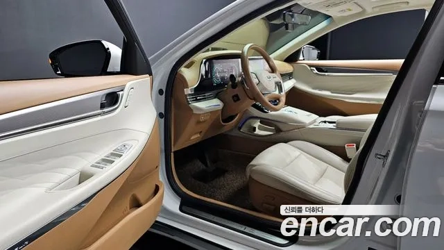 Hyundai The New Grandeur IG Hybrid 2022 Белый из Кореи, фото 3