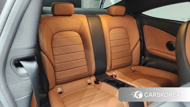 Mercedes-Benz C-Class W205 2021 Белый из Кореи, фото 3