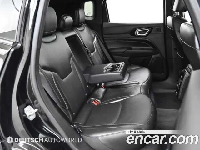 Jeep Compass 2nd Generation 2022 Черный из Кореи, фото 3