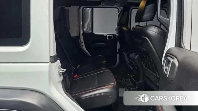 Jeep Wrangler (JL) 2019 Белый из Кореи, фото 3