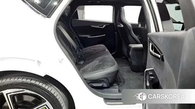 Kia EV6 2023 Белый из Кореи, фото 3