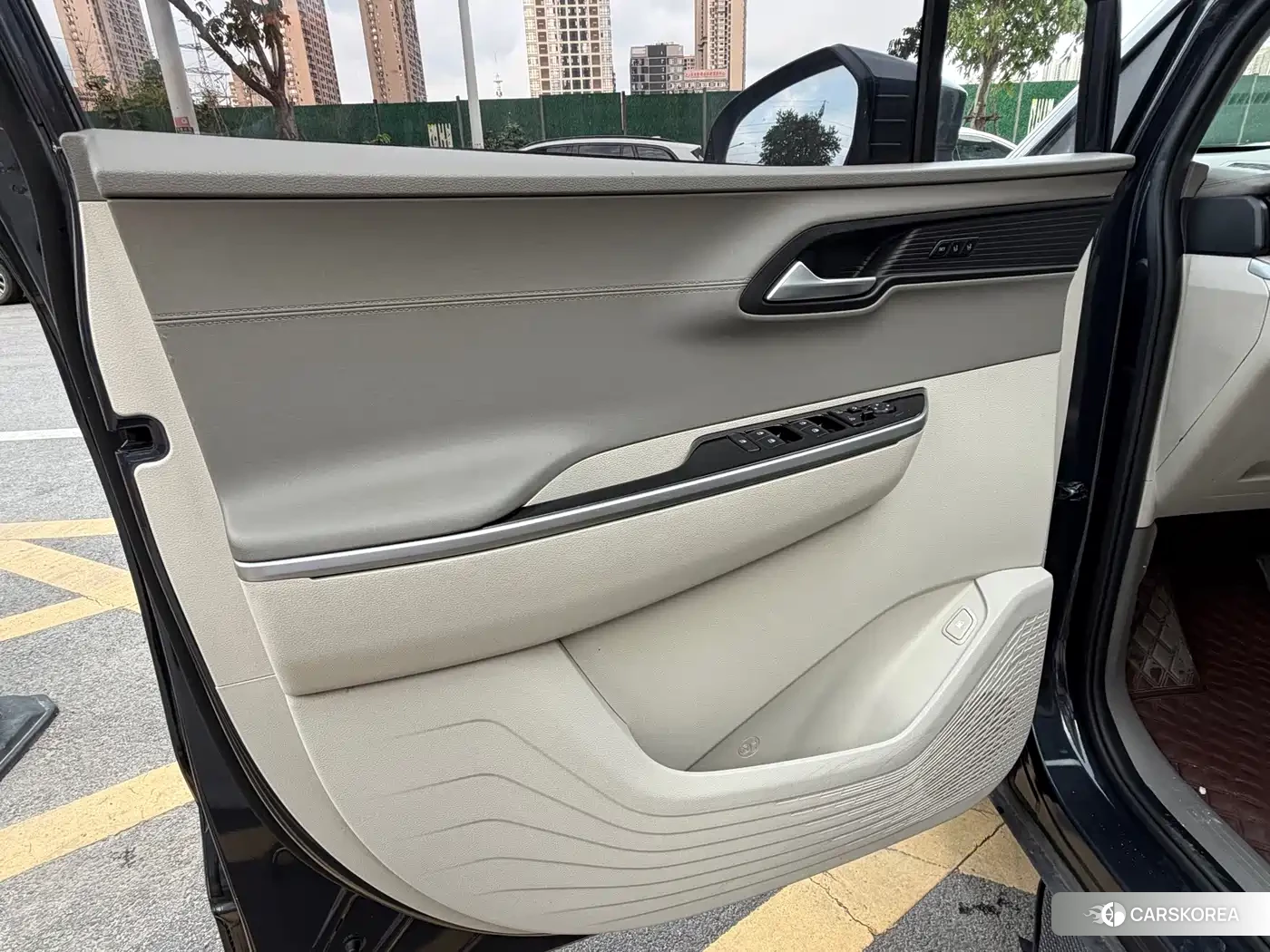 Hyundai Custo 2022 Silver/gray из Китая, фото 3