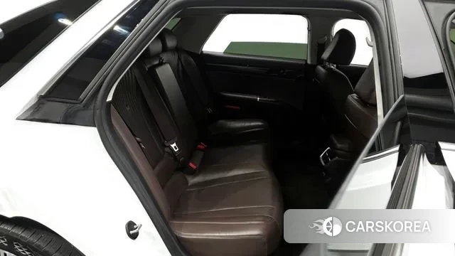 Hyundai Grandeur Hybrid (GN7) 2022 Белый из Кореи, фото 3