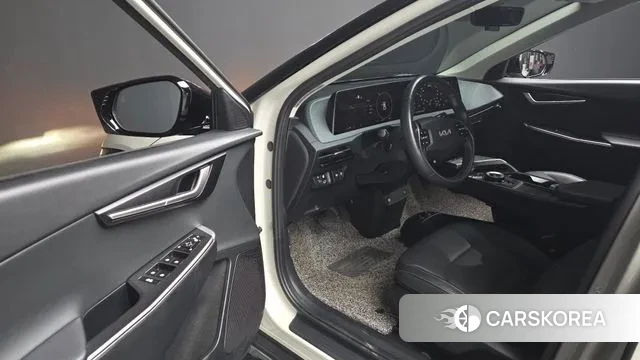 Kia EV6 2021 Жемчужный цвет из Кореи, фото 3