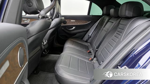 Mercedes-Benz E-Class W213 2020 Синий из Кореи, фото 3