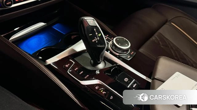 BMW 5 Series (G30) 2022 Синий из Кореи, фото 3