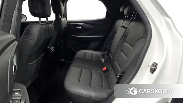 Chevrolet (GM Daewoo) Trailblazer 2021 Белый из Кореи, фото 3