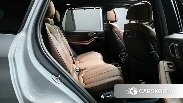 BMW X5 (G05) 2025 Серебристо-серый из Кореи, фото 3