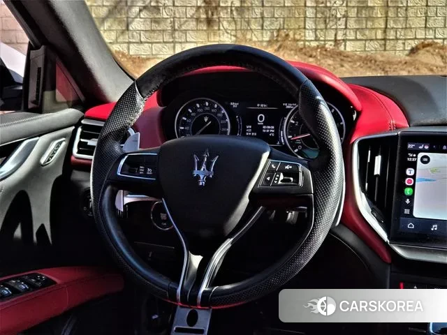 Maserati Ghibli 2021 Белый из Кореи, фото 3