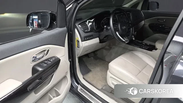 Kia The New Carnival 2020 Серый из Кореи, фото 3