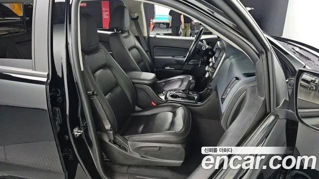 Chevrolet (GM Daewoo) Real New Colorado 2021 Черный из Кореи, фото 3