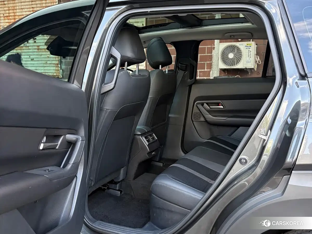 Mazda CX-50 2023 Silver/gray из Китая, фото 3