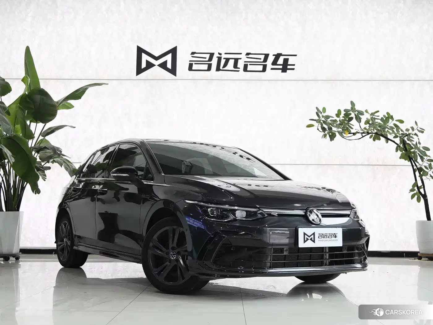 Volkswagen Golf 2023 Черный из Китая, фото 3