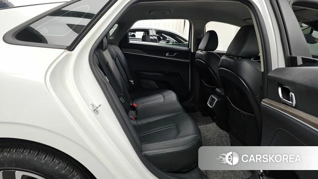 Kia K5 3rd generation 2021 Белый из Кореи, фото 3