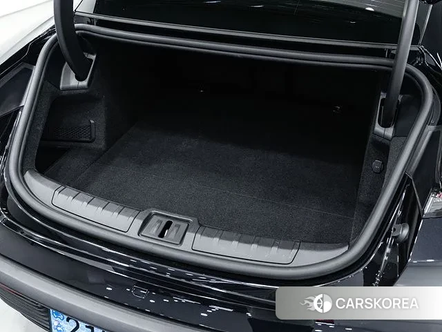 Porsche Taycan 2023 Черный из Кореи, фото 3