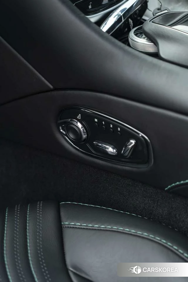 Aston Martin DB11 2018 Зеленый из Китая, фото 3