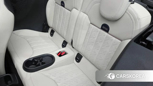 Mini Cooper S Convertible 4th Generation 2025 Небесно-голубой из Кореи, фото 3