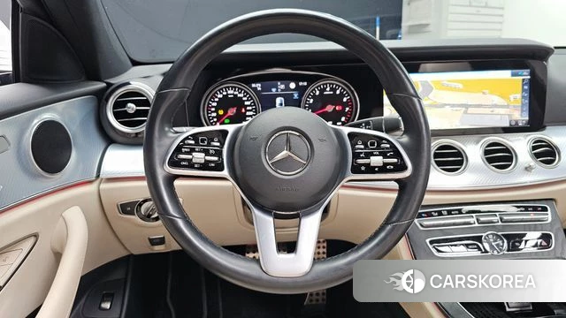 Mercedes-Benz E-Class W213 2020 Белый из Кореи, фото 3