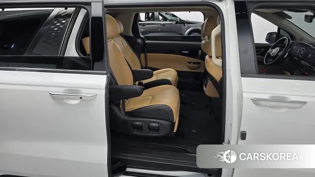 Kia Carnival 4th generation id 2905651 из Кореи 3