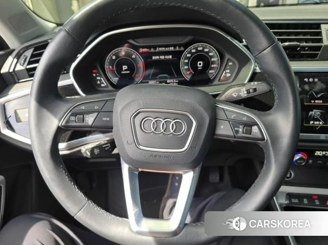 Audi Q3 (F3) 2022 Серебристо-серый из Кореи, фото 3