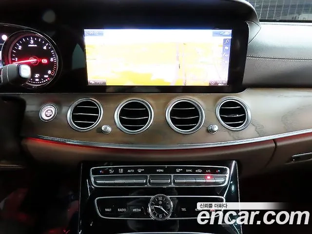 Mercedes-Benz E-Class W213 id 2880912 из Кореи 3