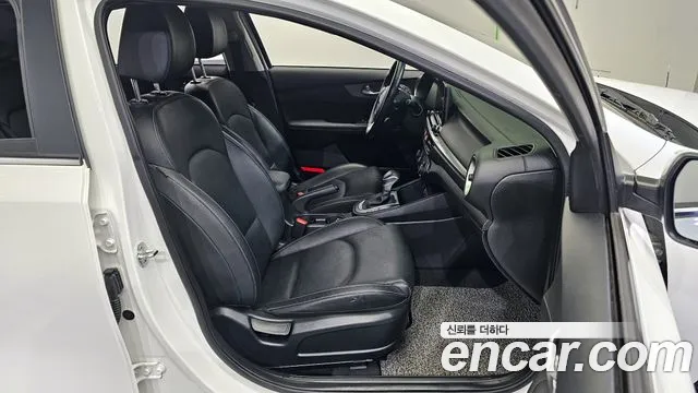 Kia Come New K3 id 2436383 из Кореи 3